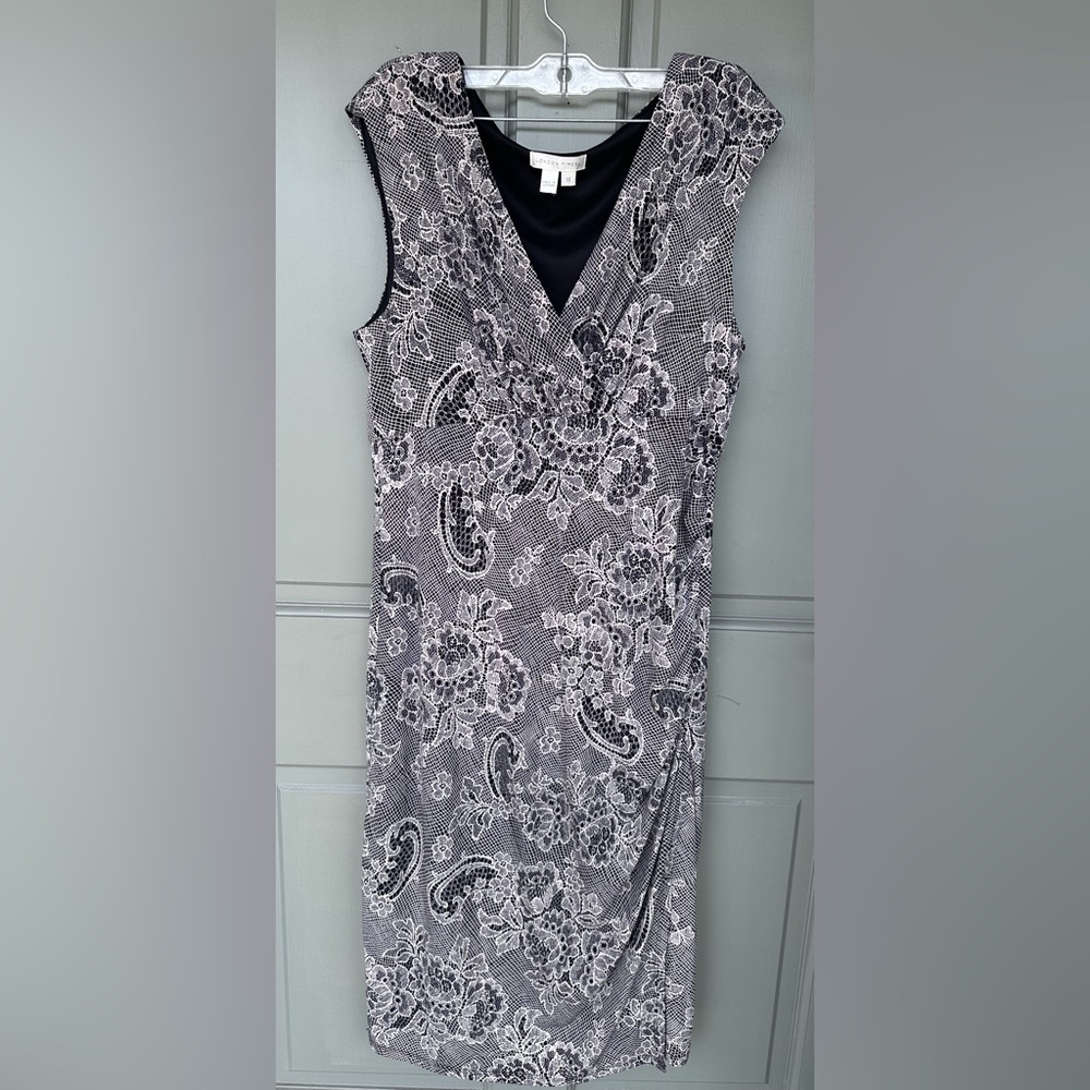 London Times Black and White Floral Midi Dress